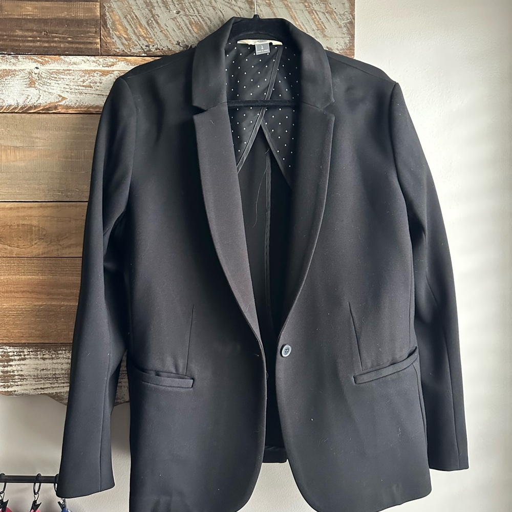 Black Blazer